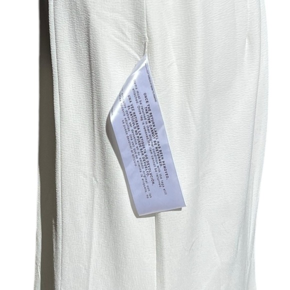 🌻NEW Dress The Population Sandra Off White Crepe Slit Gown Size Medium - Picture 13 of 13
